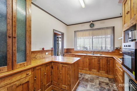 Property photo of 52 Cheddar Road Reservoir VIC 3073