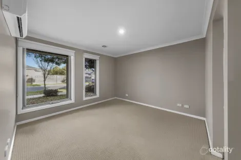 Property photo of 23 Cubbyhouse Road Wyndham Vale VIC 3024