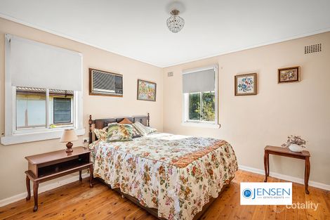 Property photo of 27 Robshaw Road Marayong NSW 2148