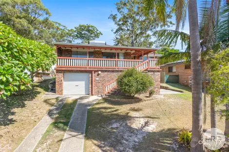 12 Stubby St, Nelson Bay, NSW 2315