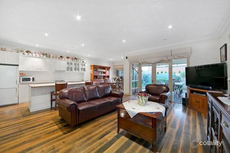 Property photo of 2 Brodie Mews Beaconsfield VIC 3807