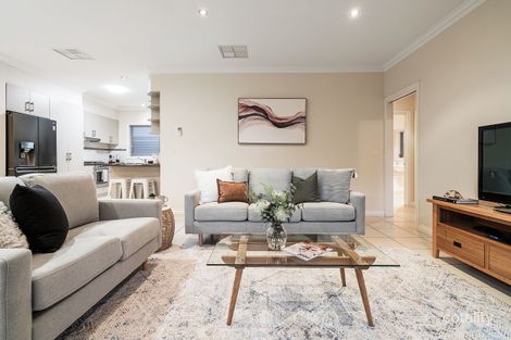 Property photo of 11 Squirrel Glider Drive Thurgoona NSW 2640