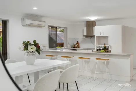 Property photo of 19 Housman Place Calamvale QLD 4116