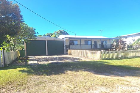 3 Percival St, Macleay Island, QLD 4184