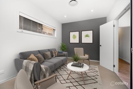 Property photo of 30 Clyde Close Thirroul NSW 2515