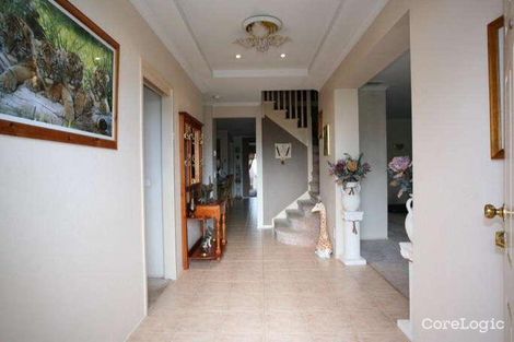 Property photo of 18 Tandarra Drive Hoppers Crossing VIC 3029