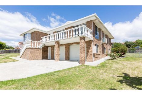 50 Suncoast Dr, Blackmans Bay, TAS 7052