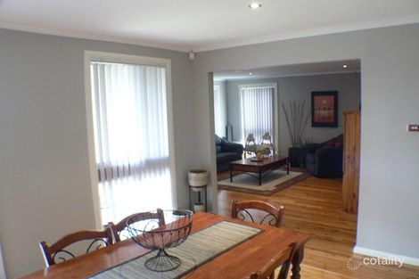 Property photo of 10 Hunter Street St Clair NSW 2759