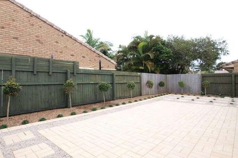 Property photo of 2/53 Kangaroo Avenue Coombabah QLD 4216