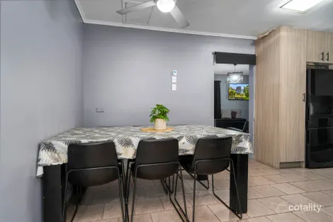 Property photo of 90 Sadleir Avenue Sadleir NSW 2168