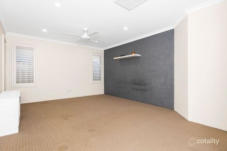 Property photo of 5 Shelburne Gardens Ridgewood WA 6030