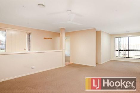 Property photo of 9 Lily Place Cranbourne VIC 3977
