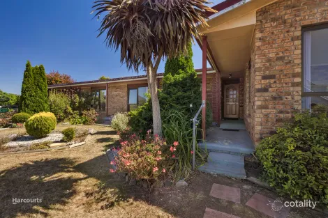 Property photo of 1 Warreen Drive Penguin TAS 7316