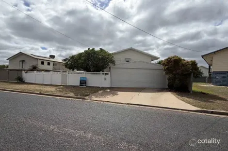 22 ROSEANNE RD, EMERALD, QLD 4720