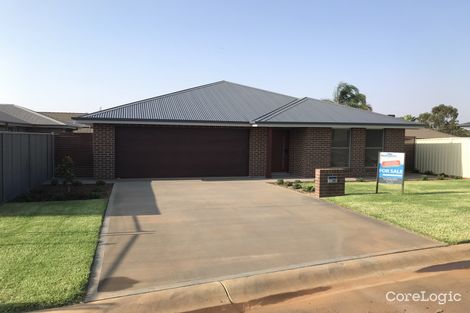 Property photo of 58 Hindmarsh Esplanade Dubbo NSW 2830