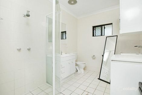 Property photo of 8/3-9 Stratford Parade Stratford QLD 4870