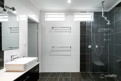 Property photo of 394 Tufnell Road Banyo QLD 4014