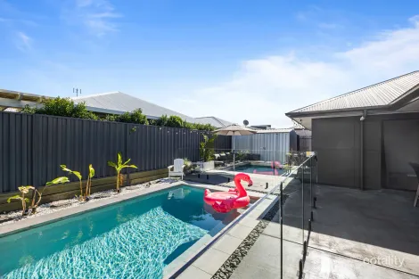 Property photo of 125 Adrian Circuit Nirimba QLD 4551