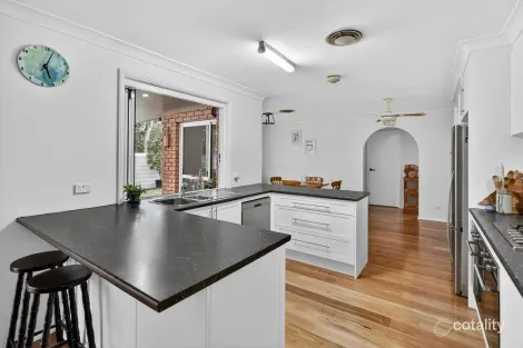 Property photo of 22 Hale Crescent South Windsor NSW 2756