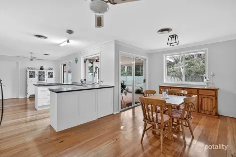 Property photo of 22 Hale Crescent South Windsor NSW 2756