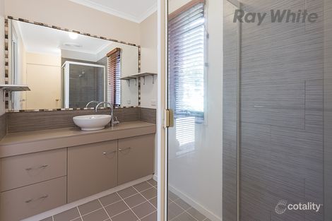 Property photo of 4 Mansion Place Chirnside Park VIC 3116