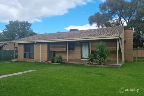 14 Goolagar Cres, Springdale Heights, NSW 2641