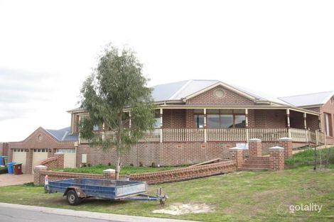 1 Loders Way, Berwick, VIC 3806