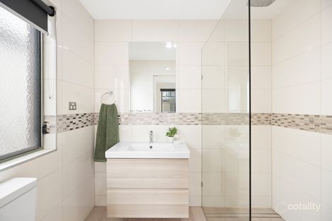 Property photo of 9 Hallmark Drive Narre Warren South VIC 3805