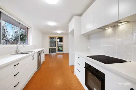 36 Pine Rd, Bayswater, VIC 3153