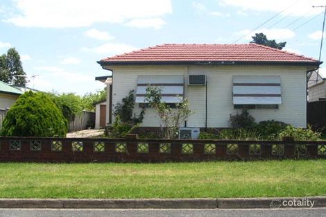 37 James St, Guildford West, NSW 2161