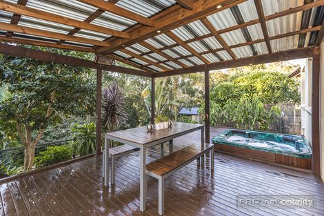 Property photo of 25 Stuart Street Kotara South NSW 2289