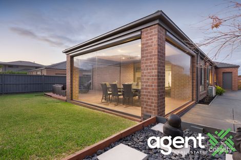 Property photo of 6 Scenic Avenue Clyde VIC 3978