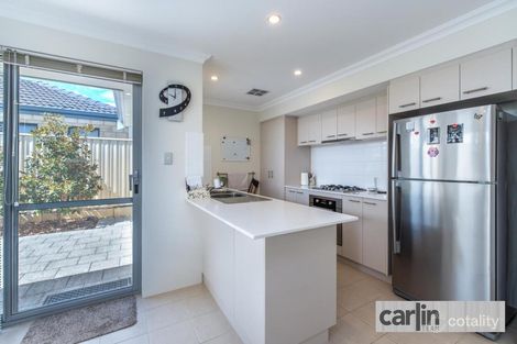 Property photo of 21/27 Barfield Road Hammond Park WA 6164