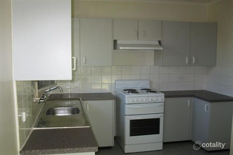 Property photo of 31 Tea Tree Crescent Macquarie Fields NSW 2564
