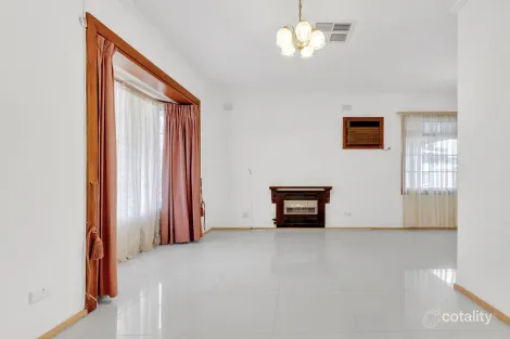 Property photo of 3 Trembath Road Elizabeth Vale SA 5112