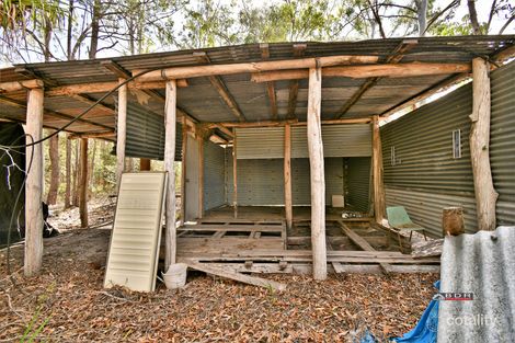 Property photo of 25 Lower Thomas Street Howard QLD 4659