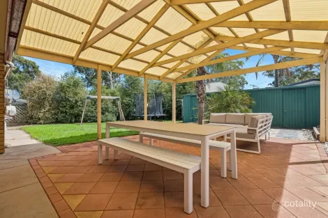 Property photo of 3 Devon Crescent Happy Valley SA 5159