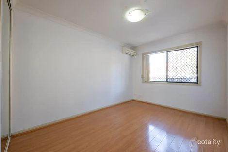 Property photo of 15/4 Metella Road Toongabbie NSW 2146