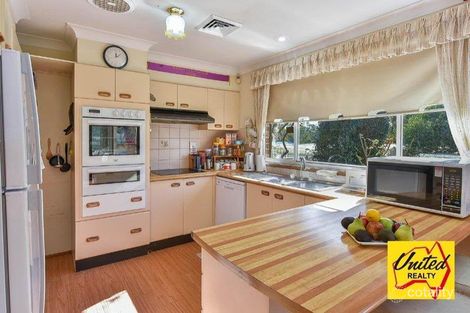 Property photo of 43 Wynyard Avenue Rossmore NSW 2557