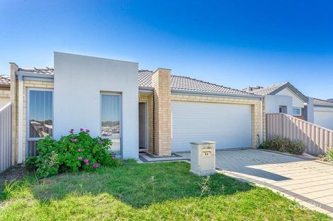 Property photo of 36 Panozza Circle Maddington WA 6109