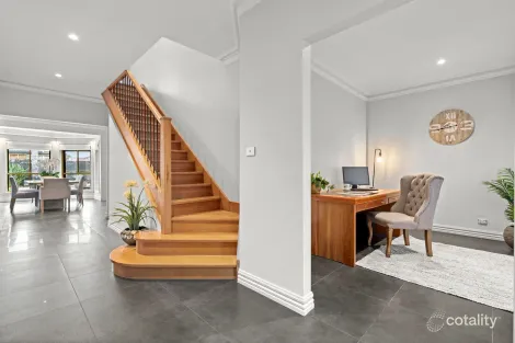 Property photo of 4 Batman Avenue Keilor Park VIC 3042