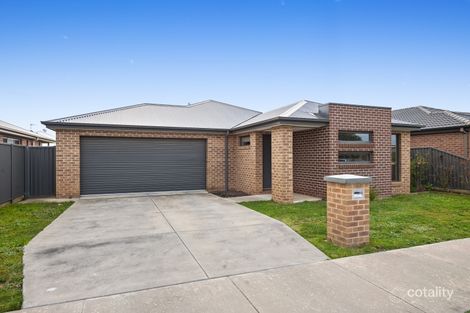 8 Mctaggart St, Lucas, VIC 3350