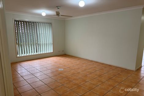 Property photo of 9 Crediton Place Forest Lake QLD 4078