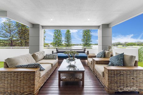 8314 Magnolia Dr E, Hope Island, QLD 4212