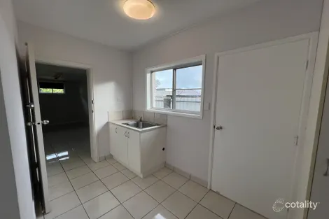 Property photo of 43 Charles Hodge Avenue Mount Pleasant QLD 4740