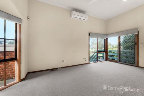 2/20 Dale St, Bulleen, VIC 3105