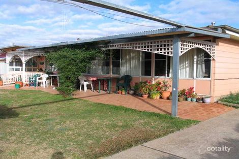 Property photo of 28 Worboys Street Spring Hill NSW 2800