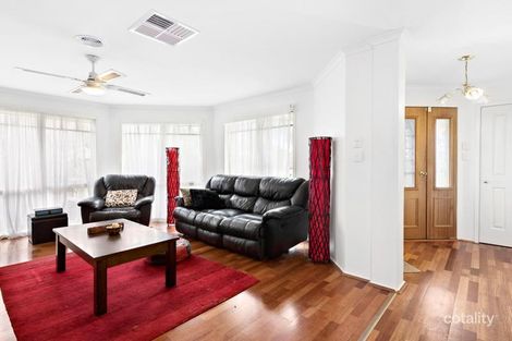 Property photo of 12 Woodvale Drive Carrum Downs VIC 3201