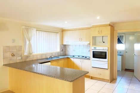 Property photo of 44 Franklin Avenue Roxburgh Park VIC 3064