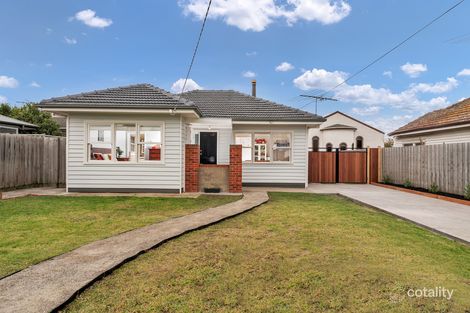 Property photo of 14 Robb Avenue Hamlyn Heights VIC 3215